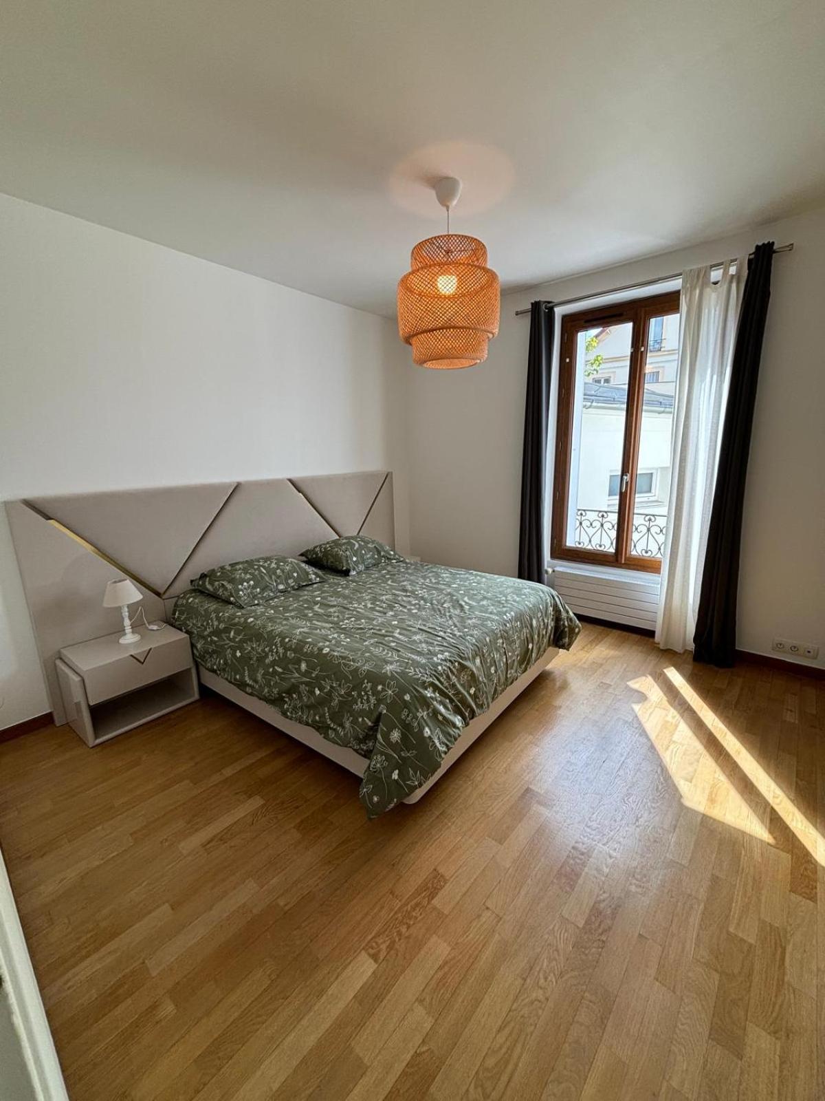 Appartement 2 Chambres Dans Une Belle Maison A Proximite De Paris Asnières Екстериор снимка
