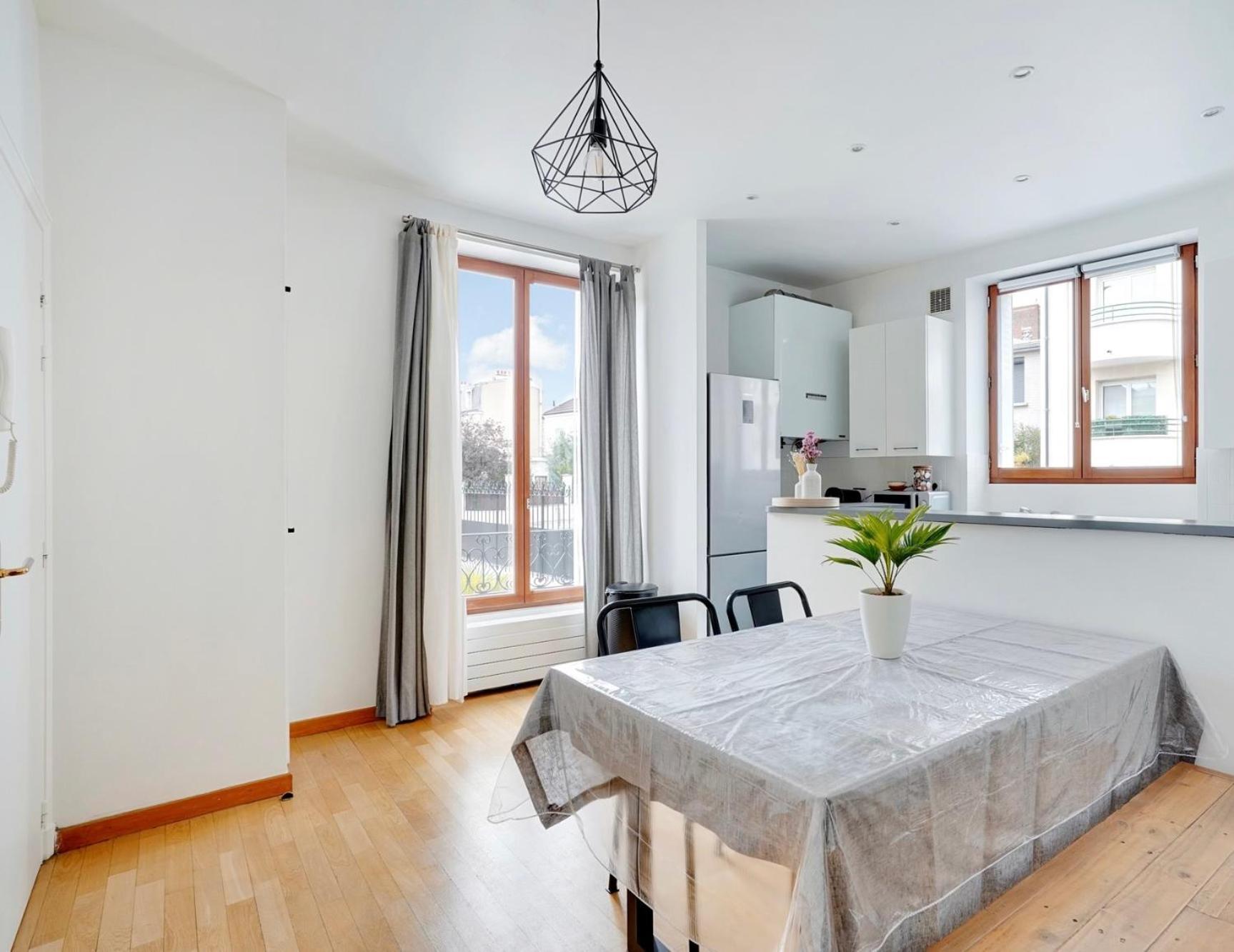 Appartement 2 Chambres Dans Une Belle Maison A Proximite De Paris Asnières Екстериор снимка
