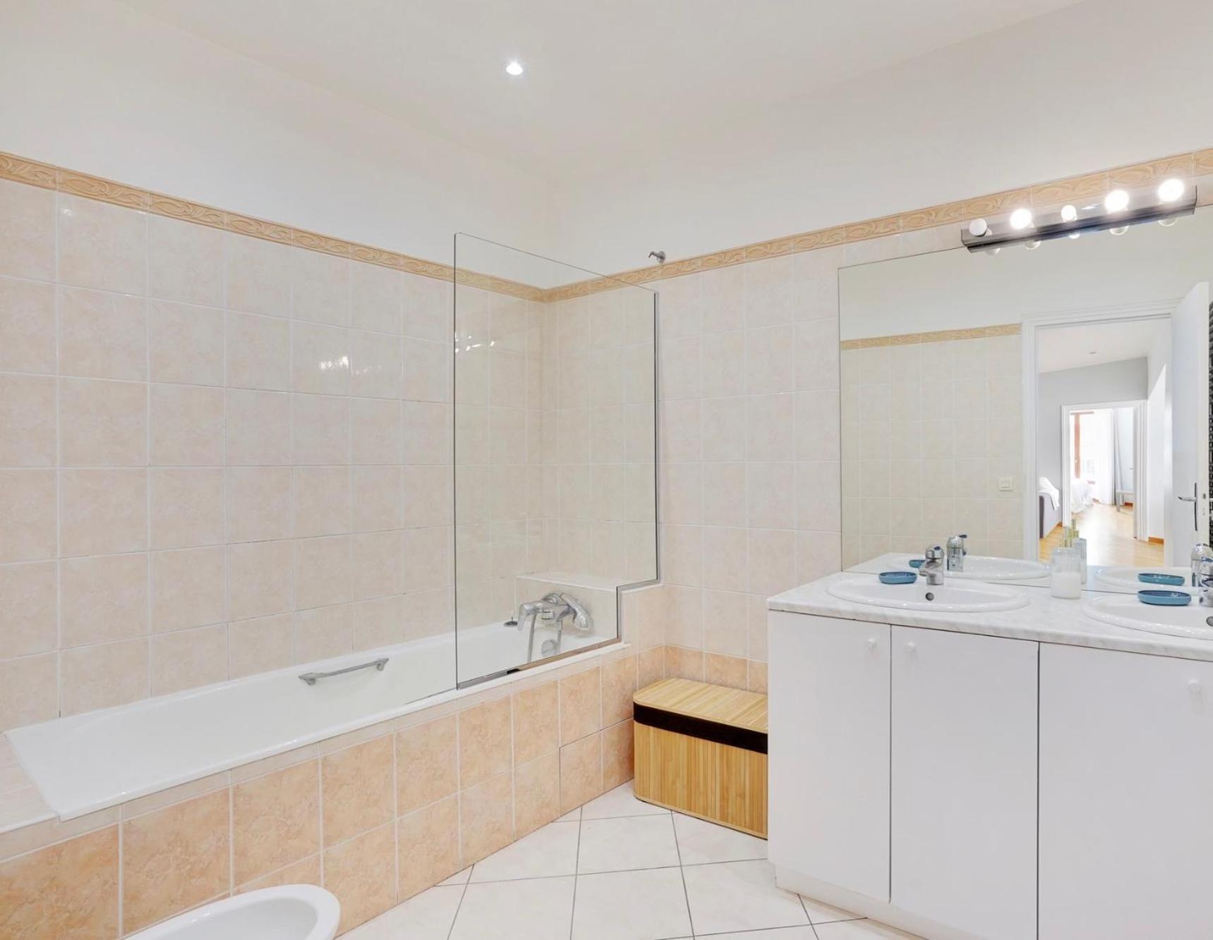 Appartement 2 Chambres Dans Une Belle Maison A Proximite De Paris Asnières Екстериор снимка